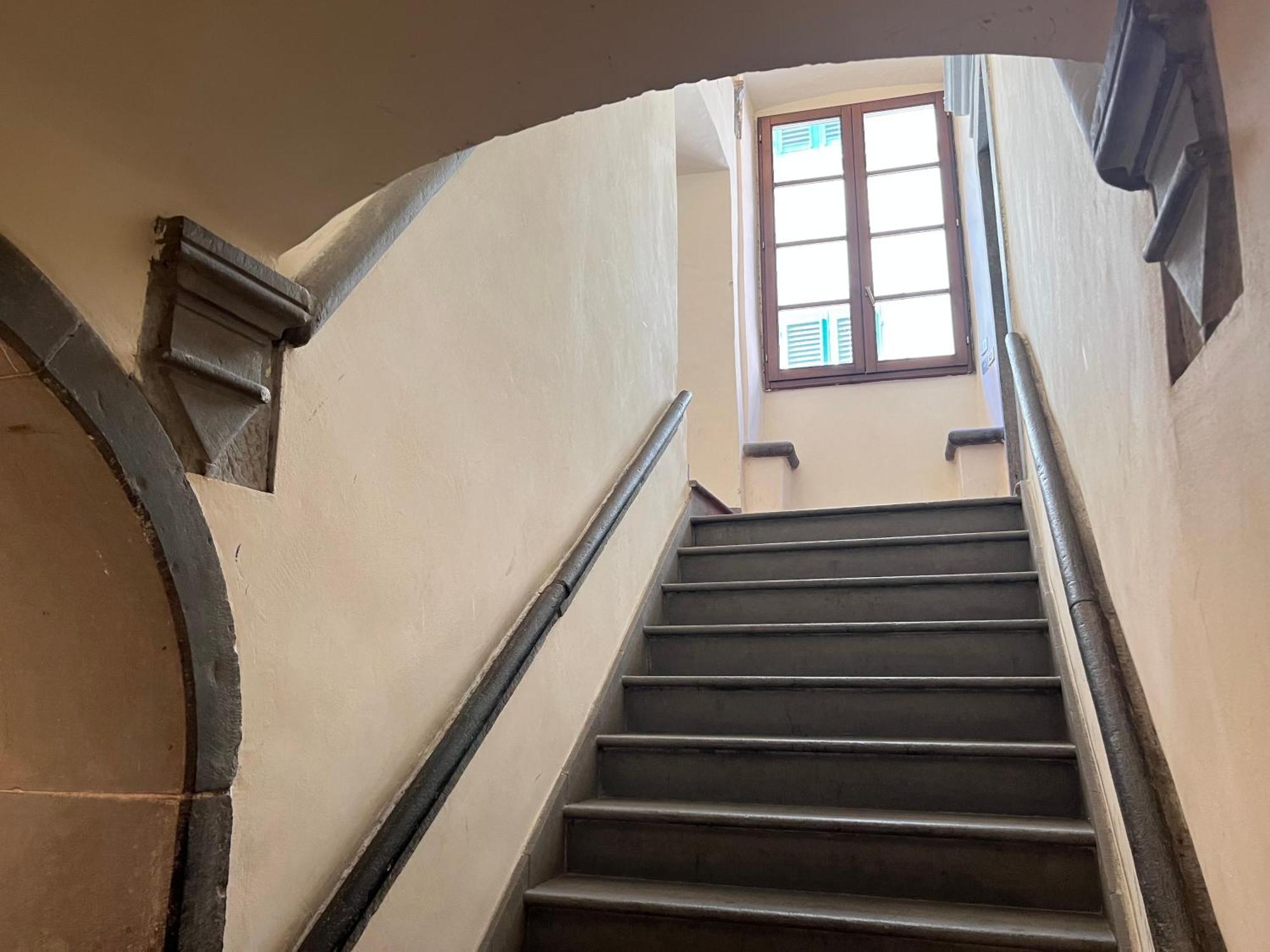 Al 106 Apartment Free Wi-Fi 5 Min Dalla Stazione Πράτο Εξωτερικό φωτογραφία